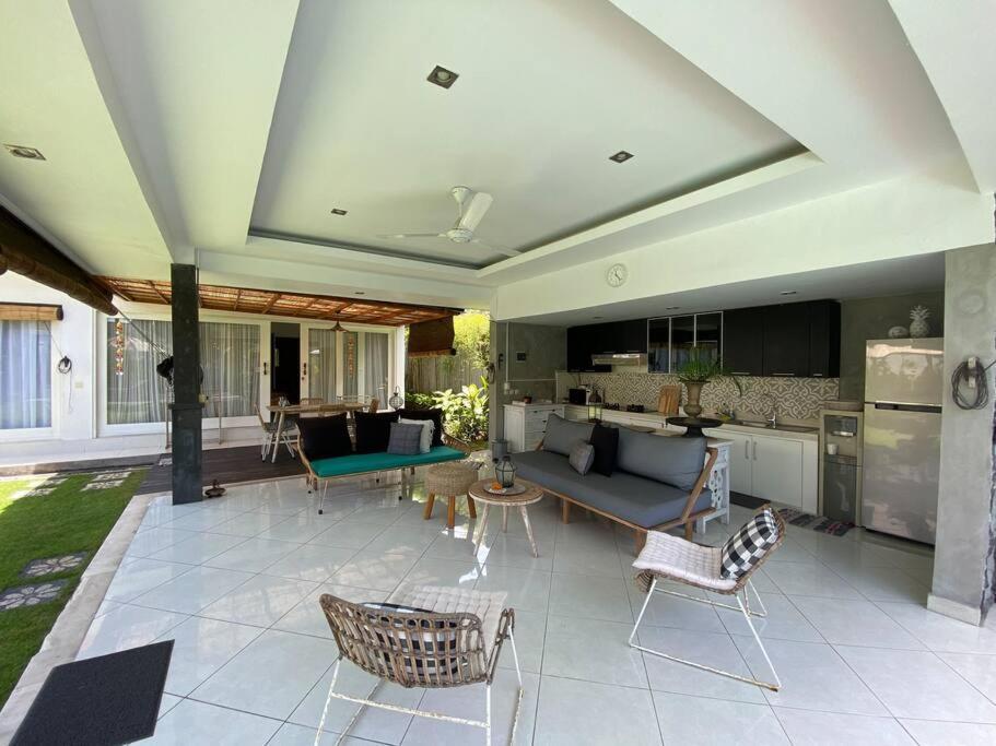 Dharsan Seminyak (Bali)