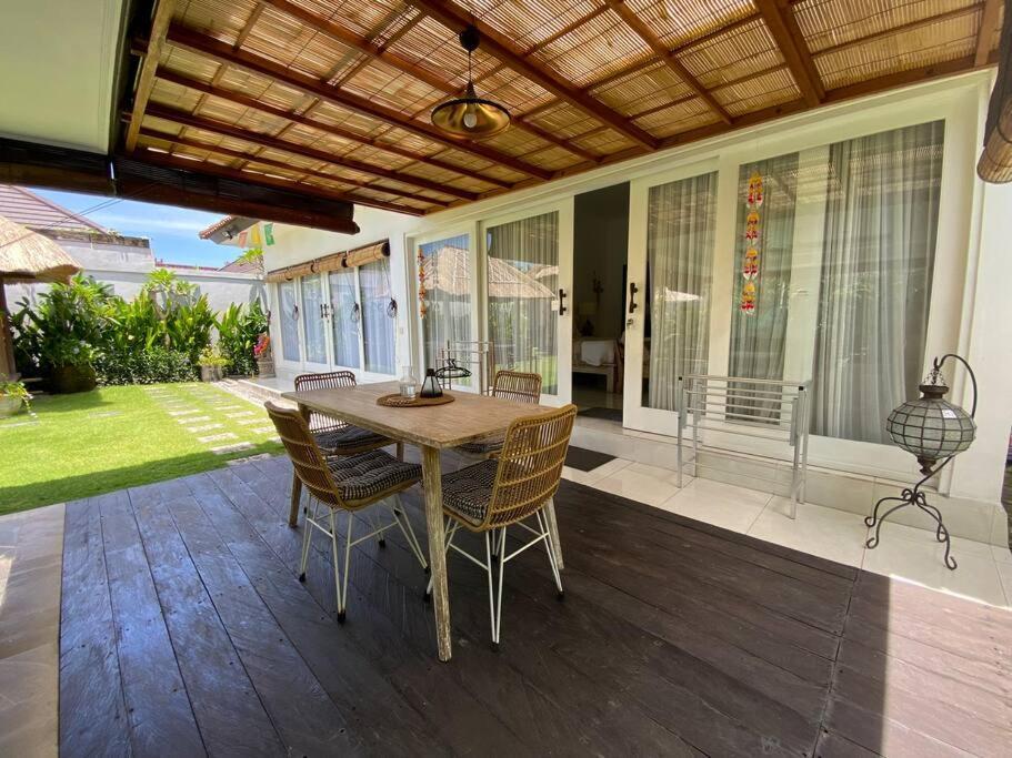 Dharsan Villa Seminyak (Bali)